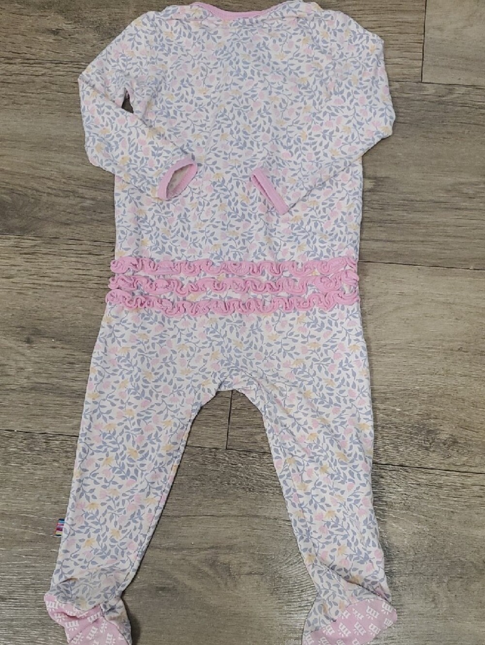 Magnetic Me

MAGNETIC ME AMELIA MODAL MAGNETIC FOOTIE WITH RUFFLE - Picture 5 of 5